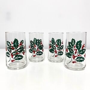 Set of 4 Vintage Holly Berry 12 Oz Tumbler Glasses Christmas Holiday 4.75"